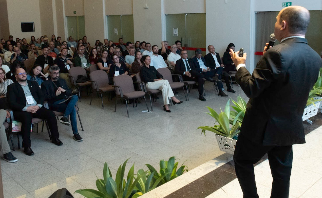 plateia abertura encontro